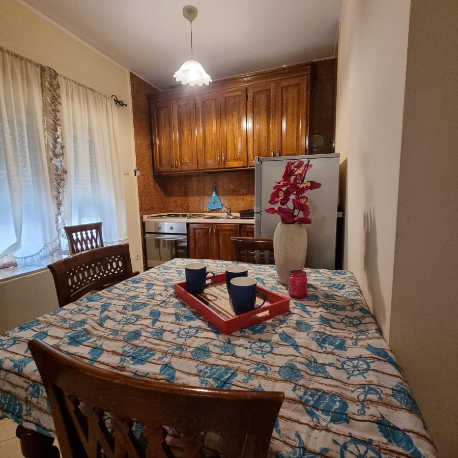 Apartment On The Shore Of The Bay Of Kotor With Free Wi-Fi Exterior photo