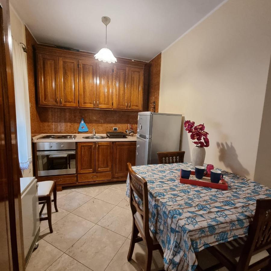 Apartment On The Shore Of The Bay Of Kotor With Free Wi-Fi Exterior photo